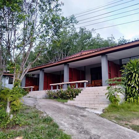 Вилла Baanphong Lanta Ко-Ланта Экстерьер фото